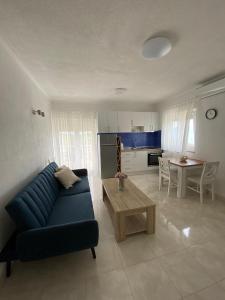Dapur atau dapur kecil di Apartments D&D
