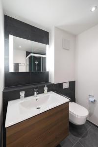Bagno di Schöne Parterrewohnung in Matten