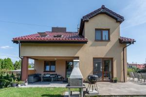 Fotografie z fotogalerie ubytování Sleeply Pensjonat Złotniki- dom dla 18 osób ve Vratislavi