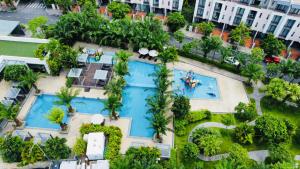 an overhead view of a pool in a resort at Resort royal lotus Ha Long in Ha Long