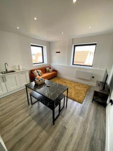 Posezení v ubytování Stylish City Centre Flat