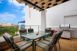 Balkón nebo terasa v ubytování Apollo Beach Villa 63