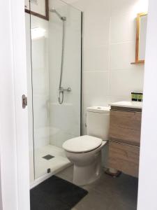 A bathroom at Casa Alejandro Las Vistas
