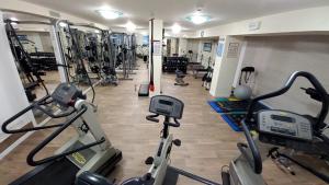 Fitness centrum a/nebo fitness zařízení v ubytování Hotel Caesar Paladium