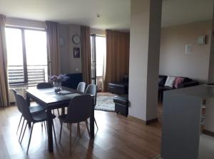 Posezení v ubytování Apartament by Zenit in Terra Complex Massonet D28 near Bansko