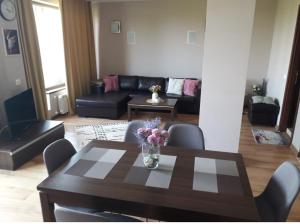 Posezení v ubytování Apartament by Zenit in Terra Complex Massonet D28 near Bansko