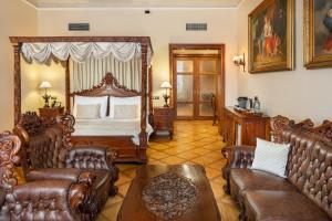 Posezení v ubytování Iron Gate Hotel & Suites Prague by BHG