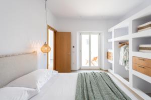 Gallery image of Exclusive Luxury Moca beachfront villa, Molos, Paros in Molos Parou +60 photos