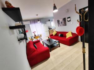 A seating area at Marlen House Chania
