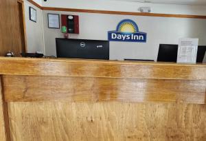 Certifikát, hodnocení, plakát nebo jiný dokument vystavený v ubytování Days Inn by Wyndham Slidell