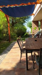 Patio alebo iná vonkajšia časť ubytovania Lilla Villa