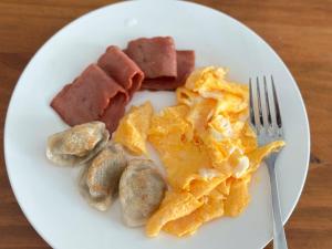 旅馆内部或周边提供的食物