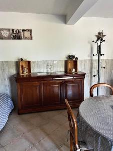 Fotografia z galérie ubytovania Grand et joli studio tout équipé avec jardin et Jacuzzi v destinácii Cuers