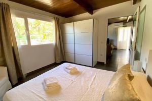 Gallery image of 2 Bedroom Country House Near Fataga & Maspalomas in Artedara
