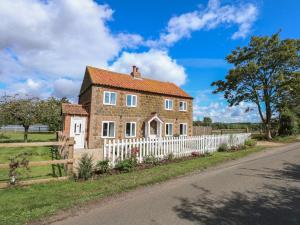 Budova, kde se prázdninový dům nachází