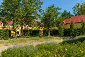 Gallery image of Lagrange Vacances Les Bastides de Lascaux in Montignac