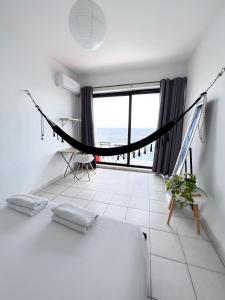 Postel nebo postele na pokoji v ubytování F8 1 Seaview room, Living and bathroom shared , StJulians