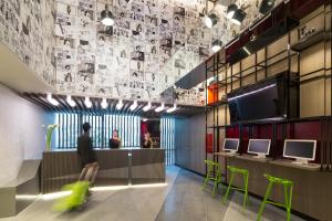 A television and/or entertainment centre at ibis Styles Ambassador Seoul Myeong-dong