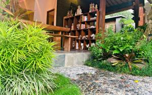 Zahrada ubytování Kakol Homestay
