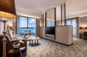 Televisyen dan/atau pusat hiburan di Hotel Valletta