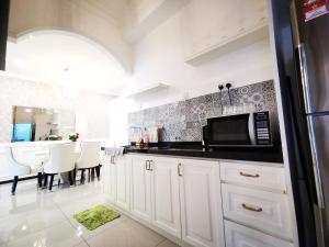 马西English Homestay Seaview Johor Bahru Permas 6 pax的相册照片