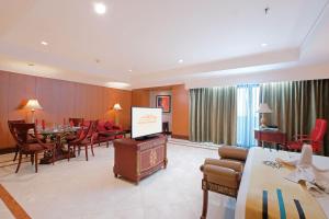 Sunlake Waterfront Resort & Convention, Jakarta (updated prices 2025)