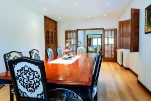Ruang duduk di Casa das Gandas