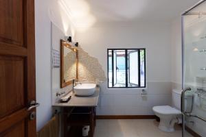 Koupelna v ubytování Cote Mer villa + 37 fotografií