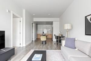 Gallery image of S Lake Union 1BR w Gym WD nr Denny Park SEA-367 in Seattle