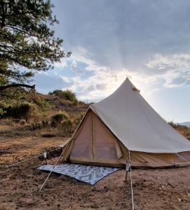 Příroda nedaleko luxury tent