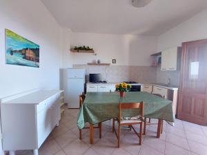 Køkken eller tekøkken på Appartamento con vista mare + 21 billeder