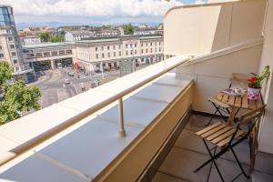 Uma varanda ou terraço em Hôtel Astoria