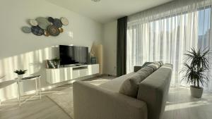 Linden Apartman 001 - Adults Only 9200 Mosonmagyaróvár, Lucsony utca 20. kép - 2
