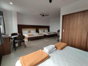 Afbeelding uit fotogalerij van Vadpadraka Hotel And Resort in Vadodara