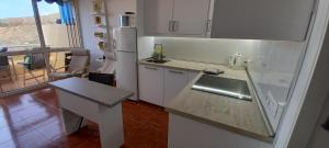 Fotografia z galérie ubytovania Patalavaca apartamento 1 dormitorio wifi piscina v destinácii Mogán