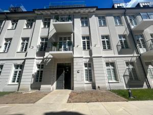 Το κτήριο όπου στεγάζεται  το διαμέρισμα