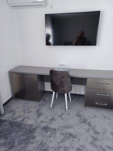 Gallery image of Motel Moara Veche in Săcălăşeni +72 photos