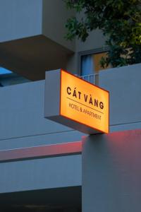 Certifikát, hodnocení, plakát nebo jiný dokument vystavený v ubytování Cát Vàng Hotel & Apartment