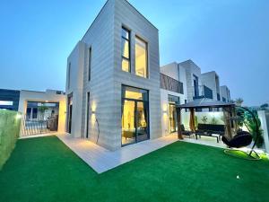Fotografie z fotogalerie ubytování * Dweller * Dubai Family Tranquil Villa Sleeps 8 v Dubaji