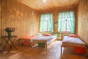 Postel nebo postele na pokoji v ubytování Green Jurmala Hostel