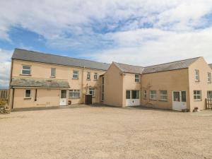 Το κτήριο όπου στεγάζεται  η παραθεριστική κατοικία