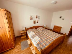 Postel nebo postele na pokoji v ubytování Moselferienhaus Porten