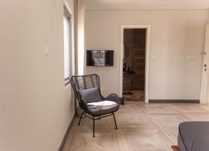 Serenity Residences & Spa - Kokrobite Beach的休息区