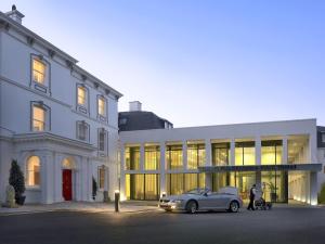 Gallery image of Rochestown Park Hotel & Leisure Centre in Cork