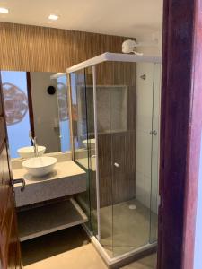 Ένα μπάνιο στο Villa Peixe Na Telha +66 φωτογραφίες