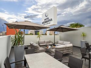 Posezení v ubytování Hotel Mesaluna Short & Long Stay