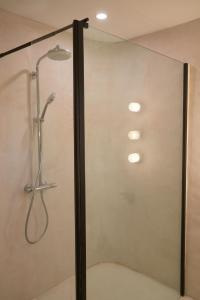 Kylpyhuone majoituspaikassa La Ferme de Brouage - GIte #3