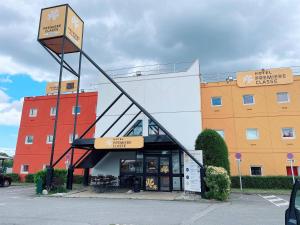 Budova, kde se hotel nachází