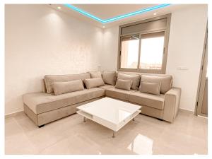 Posezení v ubytování Appartement de luxe Al hoceima