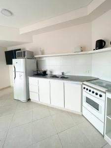 Una cocina o kitchenette en Saavedra 118 6F by depptö